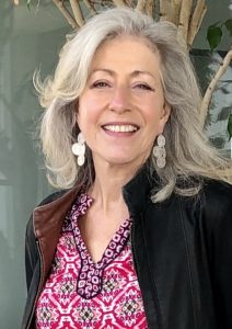 Sycamores Board Member Lynne Wines